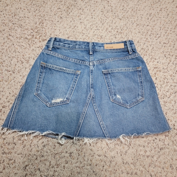 GRLFRND EVA DENIM SKIRT, DISTRESSED RAW HEM, SIZE 25 - Picture 3 of 8